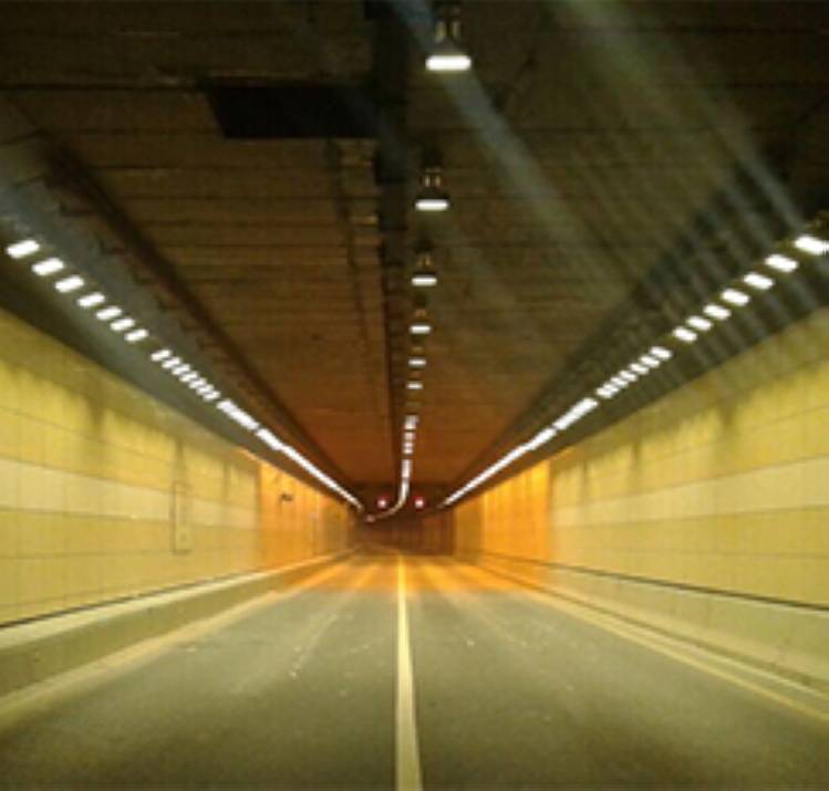 How to properly install the LED tunnel lighting system?